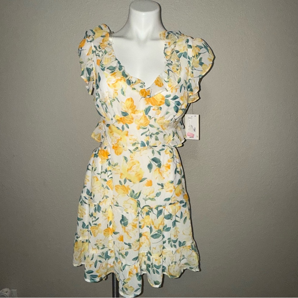 Chic Floral Ruffle Dress in Yellow and Green